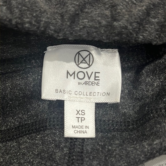 Ardene capris - Picture 3 of 7